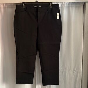 Womens Black Pixie Straight Pants